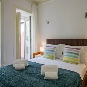 Hip Tailor Made Flat In Bairro Alto Lisboa